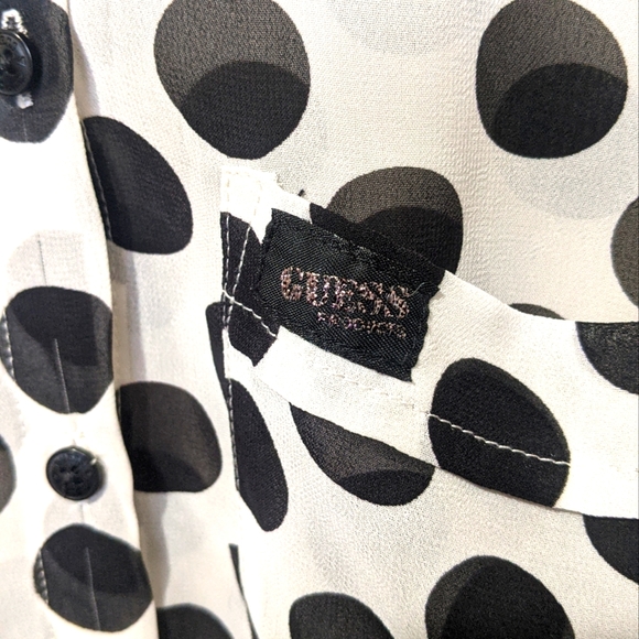 Y2K Guess shirt - Picture 3 of 5